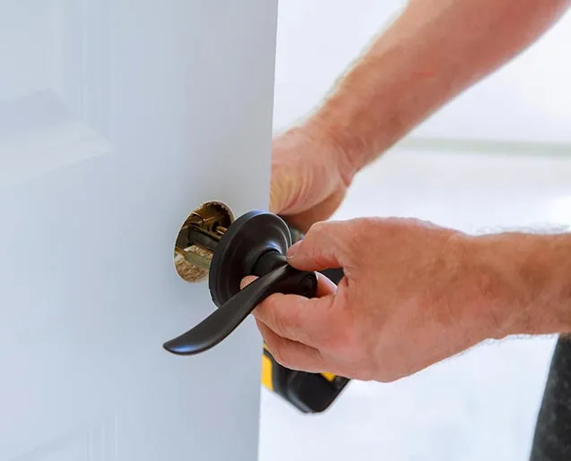 tu puerta no abre y estas en Madrid